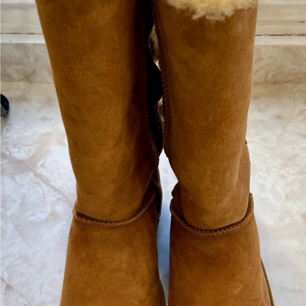 UGG Women's chestnut tall Bailey Bow (Knit) Boots